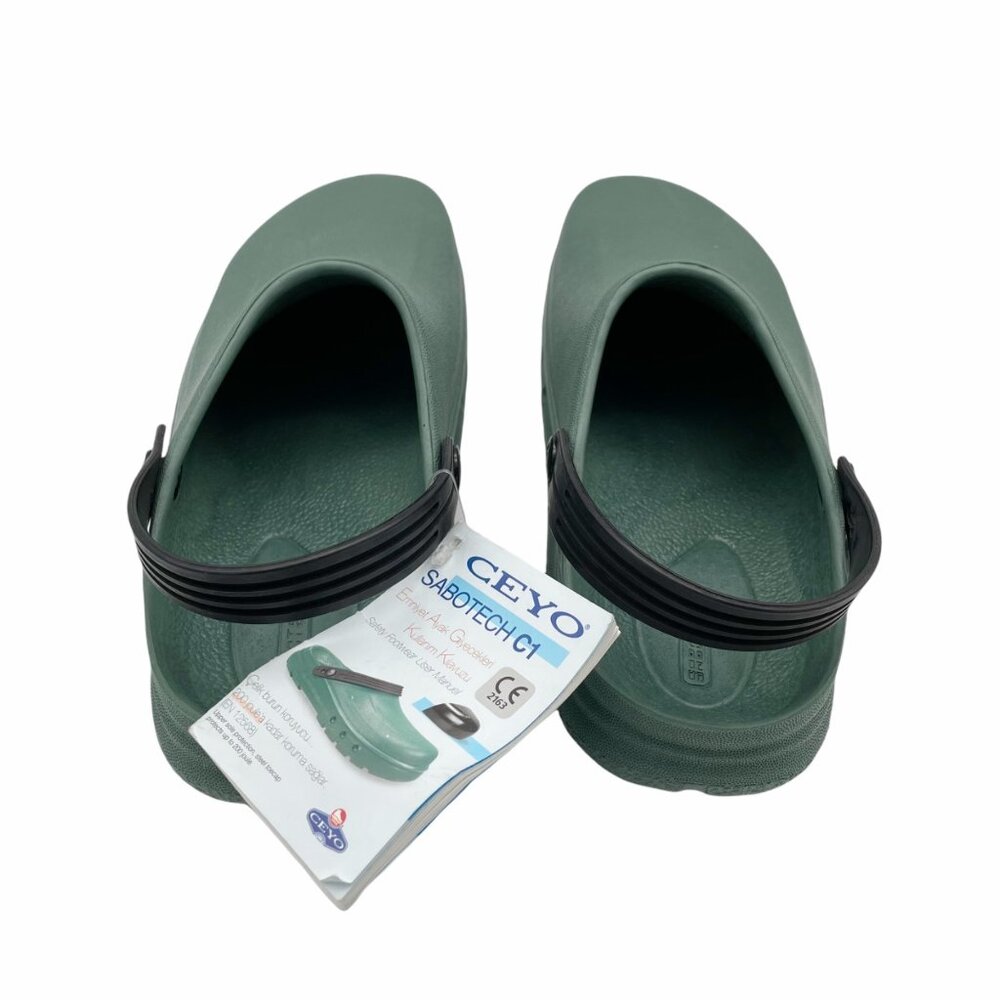 NWT Ceyo Sage Green Comfort Clogs Womens Size 5-6 Breathable Comfort Sabotech C1 - Picture 3 of 7